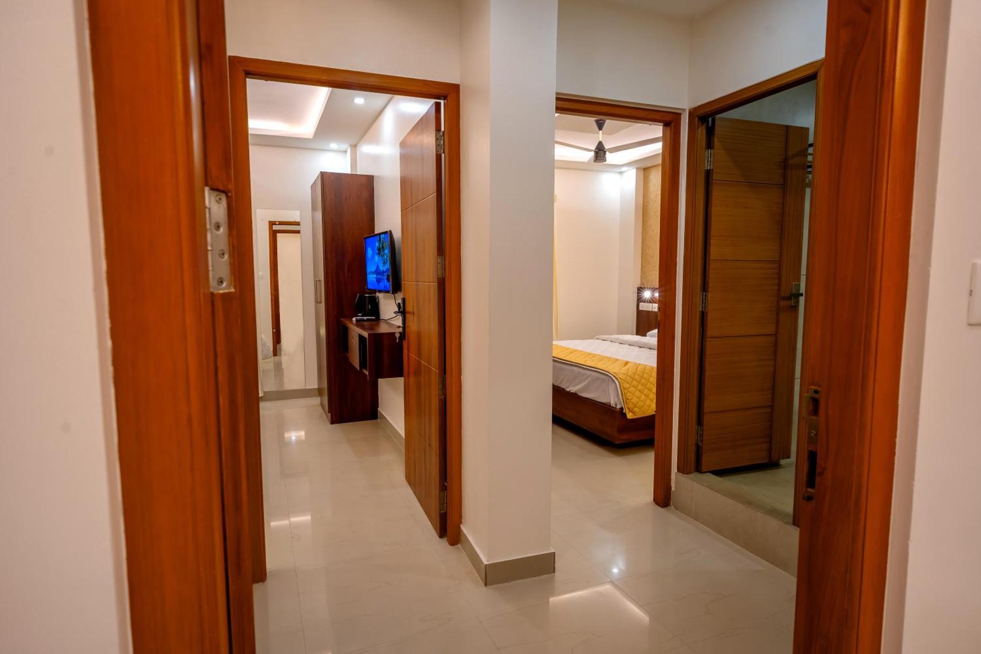 מלון Tirur Metro Residency מראה חיצוני תמונה